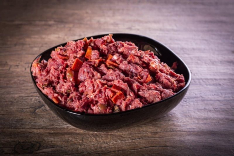 Hovädzie menu s ovocím a zeleninou 1kg